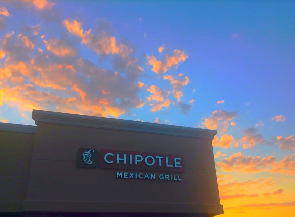 Riot's 2XKO Drops Chipotle Crossover: Earn Real Burritos & Exclusive In-Game Swag