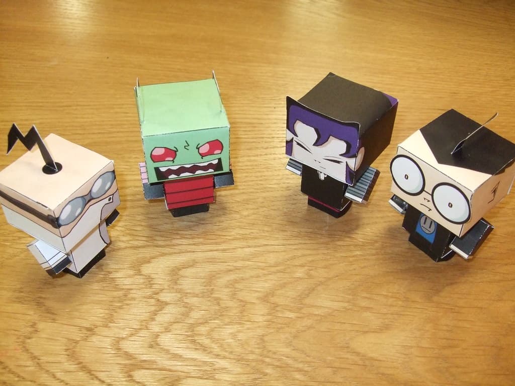 Invader Zim artwork showing Zim and Gir, with the series logo.