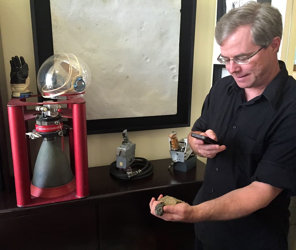 The Martian Author Andy Weir Drops Exclusive Comic, No Rerelease Planned