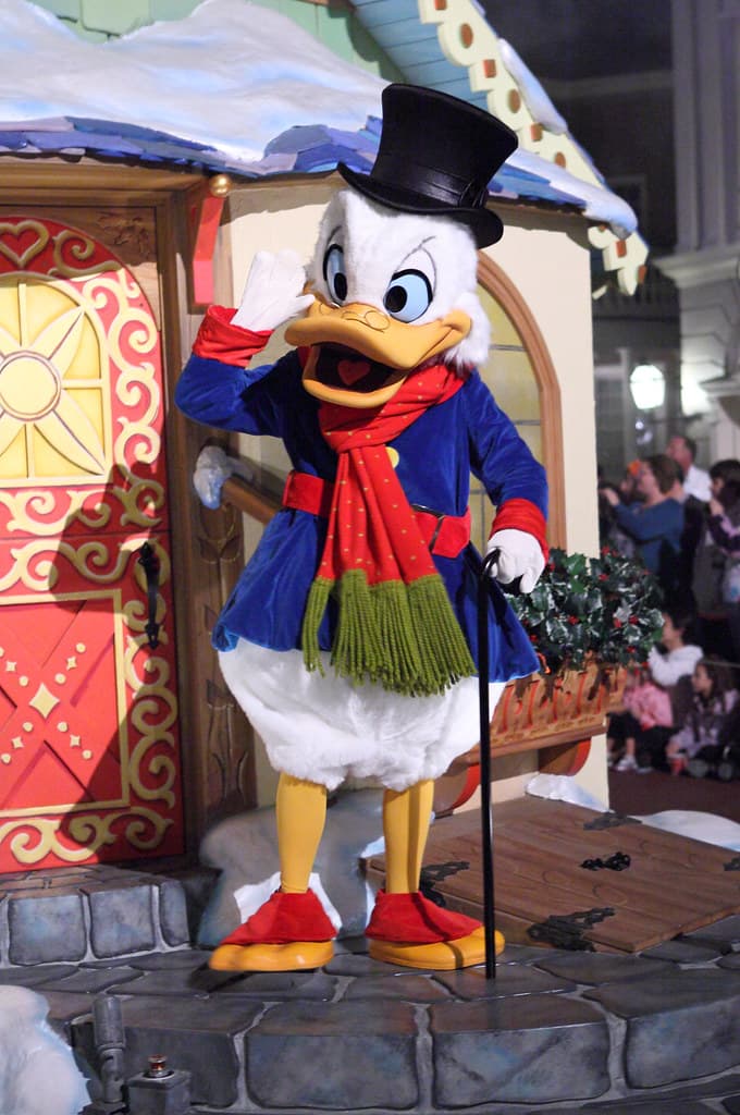 Iron Studios Drops Wild Scrooge McDuck Statue With 2027 ETA, $700 Variant